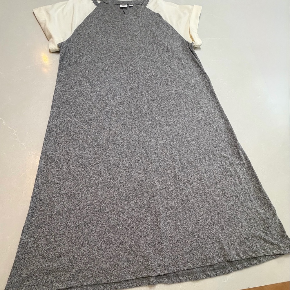 GAP Heather Gray Knit Tee Dress, Large